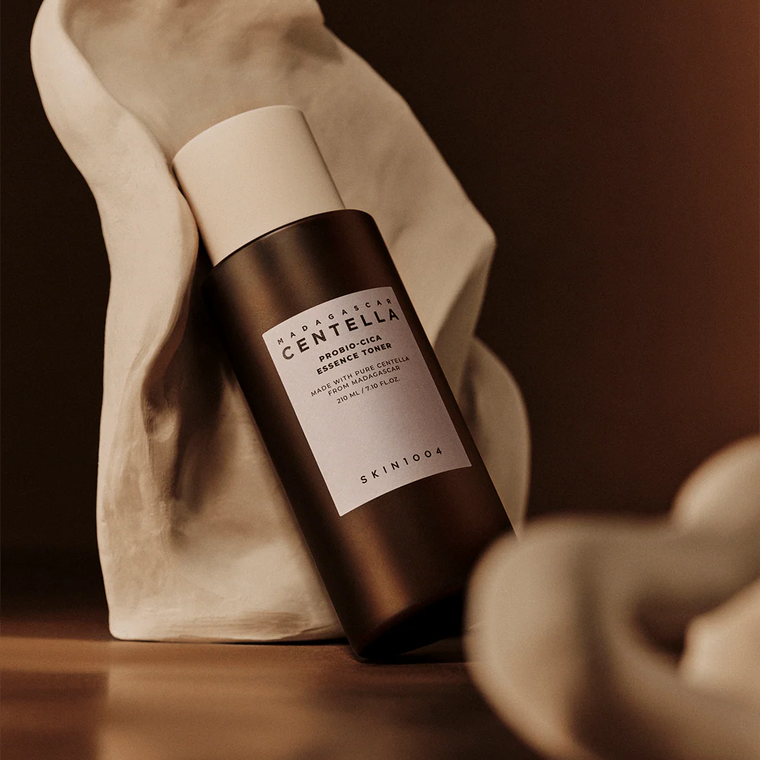 Madagascar Centella Probio-Cica Essence Toner