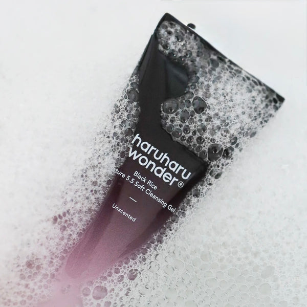 Black Rice Moisture 5.5 Soft Cleansing Gel (Sin fragancia)