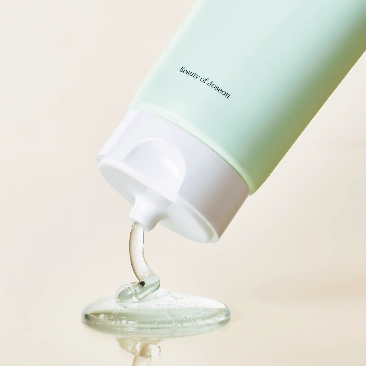Green Plum Refreshing Cleanser
